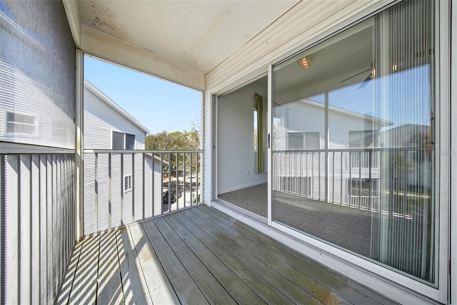 Image 8 of 82 For 14676 Seminole Trail