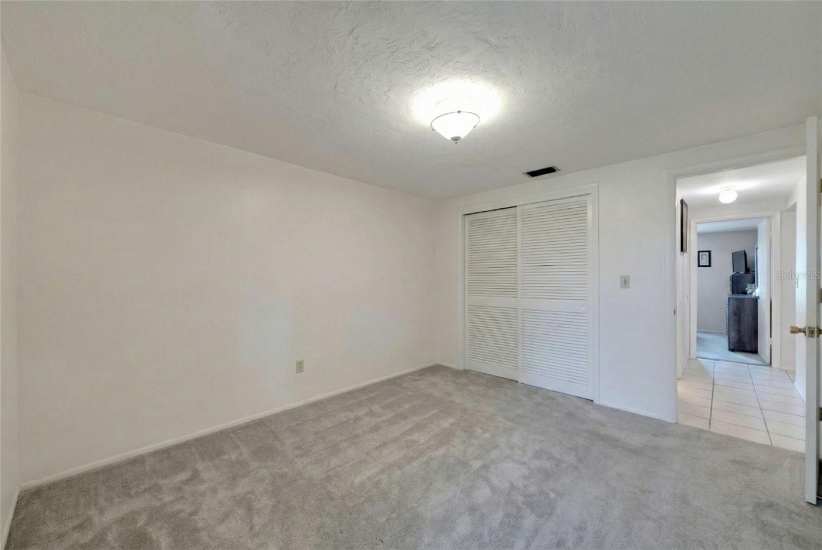 Image 28 of 73 For 4112 Hampton Drive