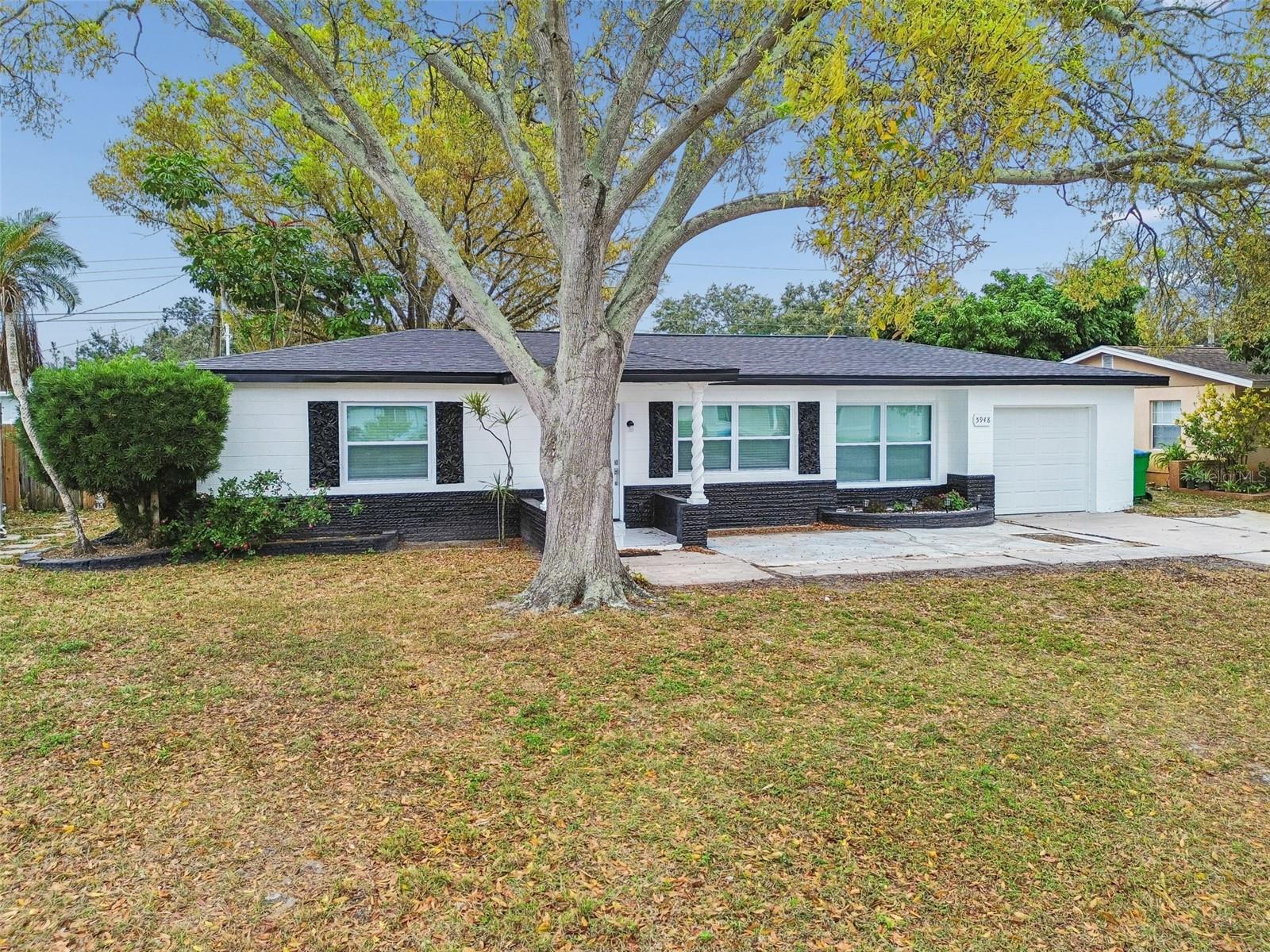 Image 60 of 71 For 5948 51st Avenue N