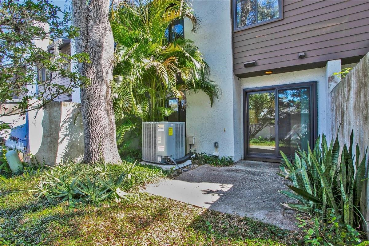 Image 47 of 55 For 7905 Luxbury Place