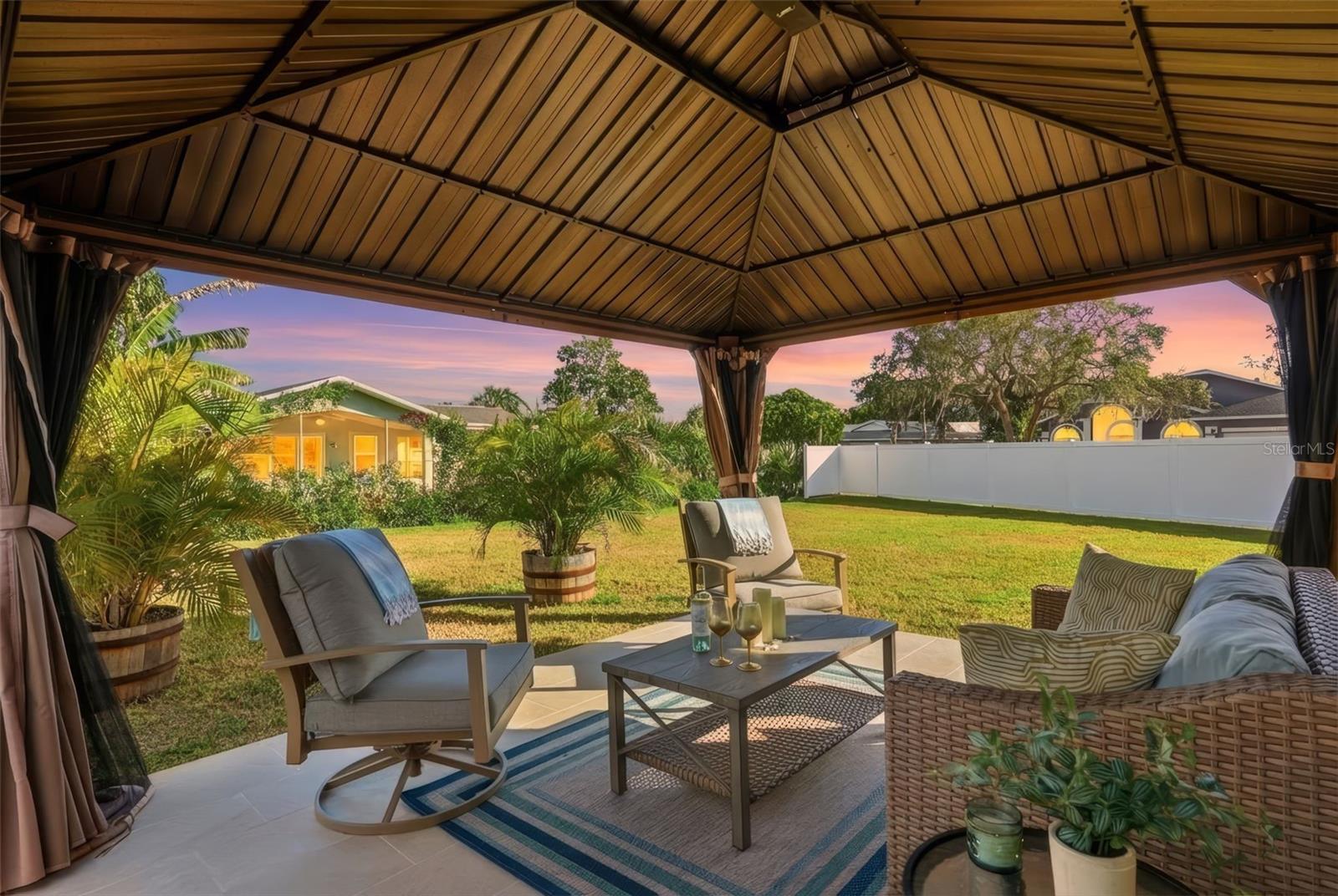 Image 39 of 59 For 500 Sanibel Court