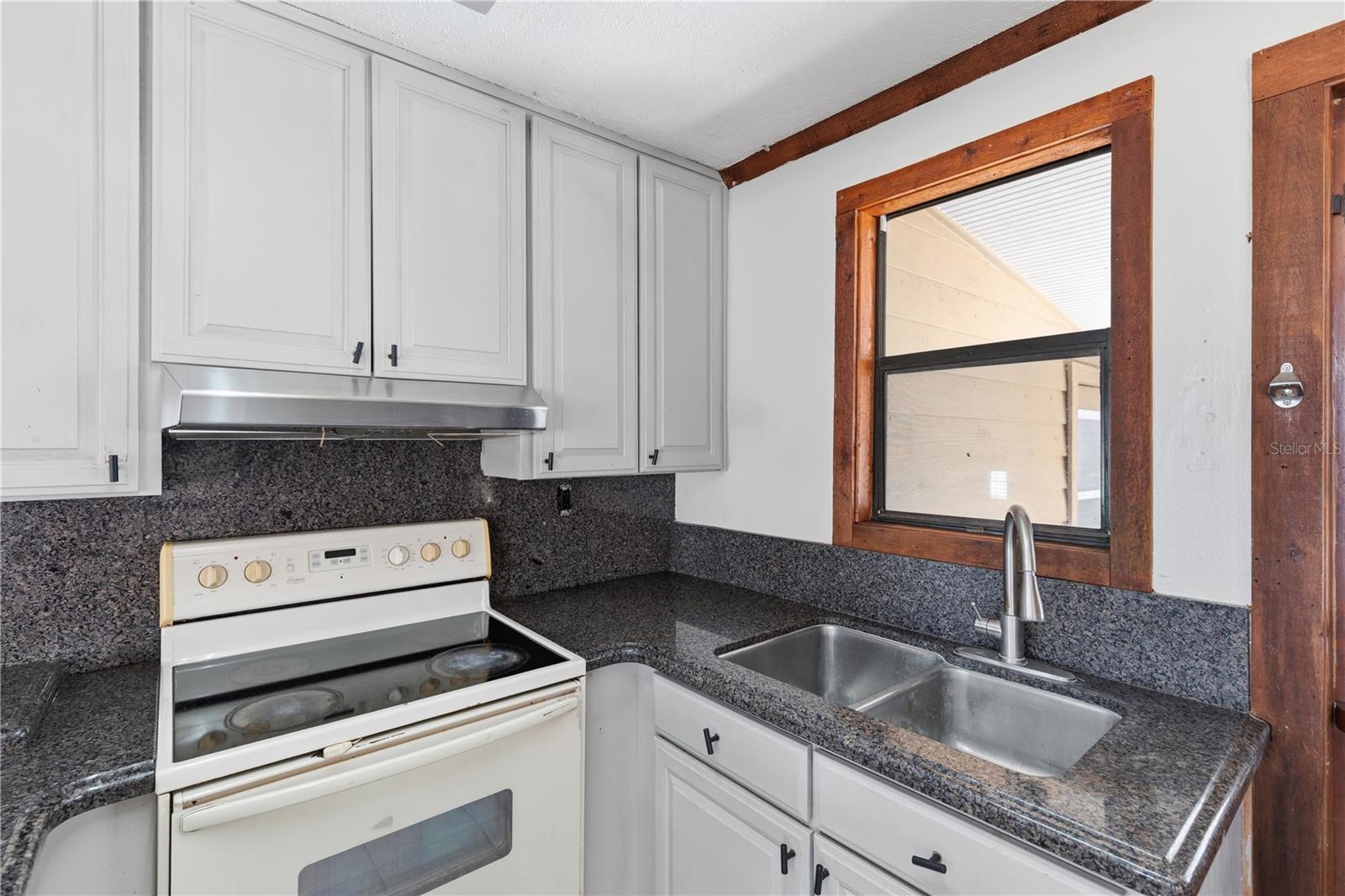 Image 10 of 35 For 10301 Trail Ridge Lane