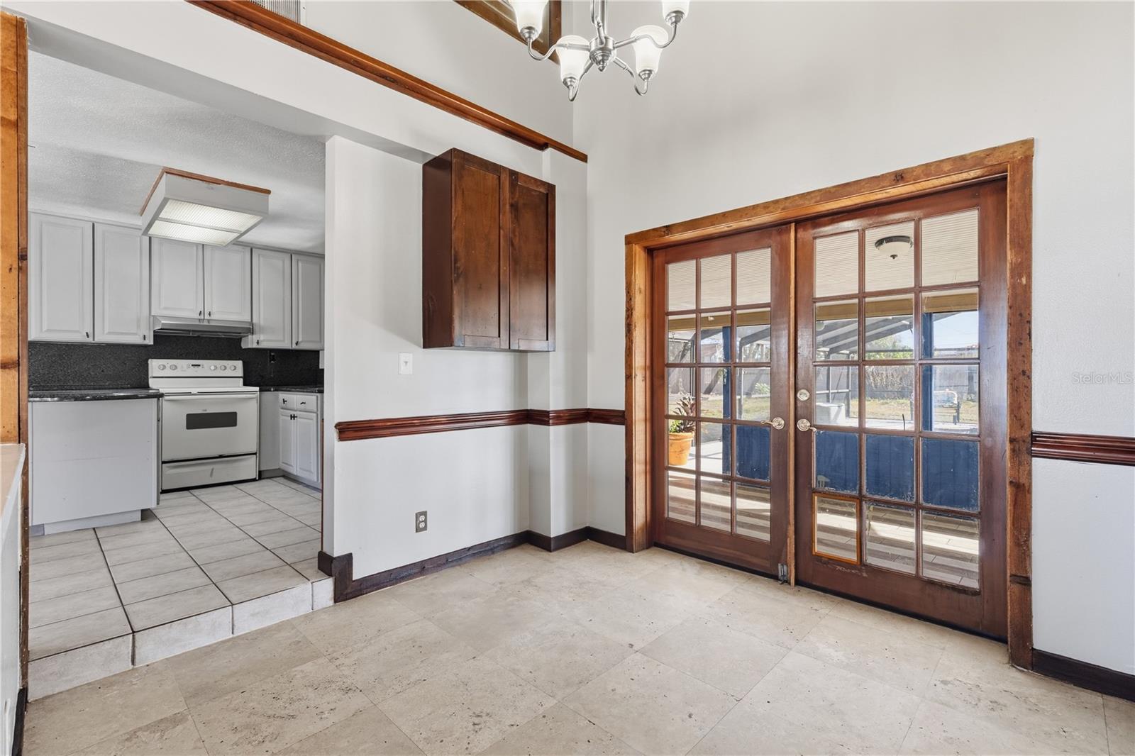 Image 12 of 35 For 10301 Trail Ridge Lane