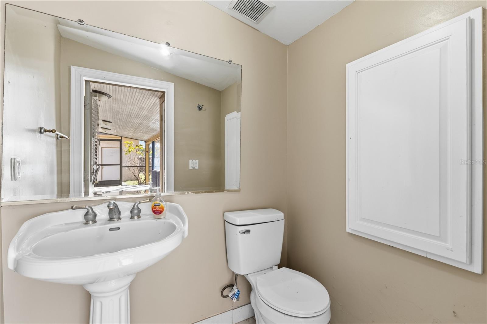 Image 19 of 35 For 10301 Trail Ridge Lane