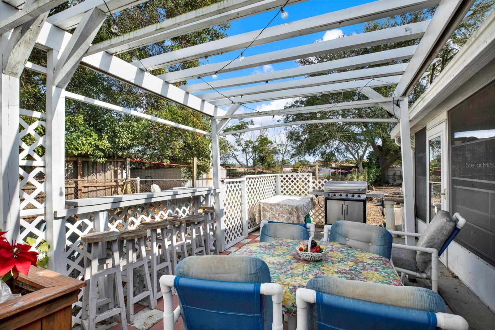 Image 15 of 18 For 6403 Rolling Green Place