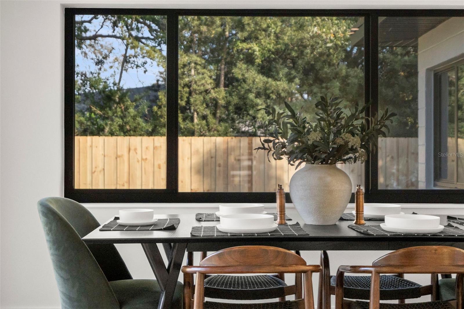 Listing photo id 34 for 2602 47th Street S