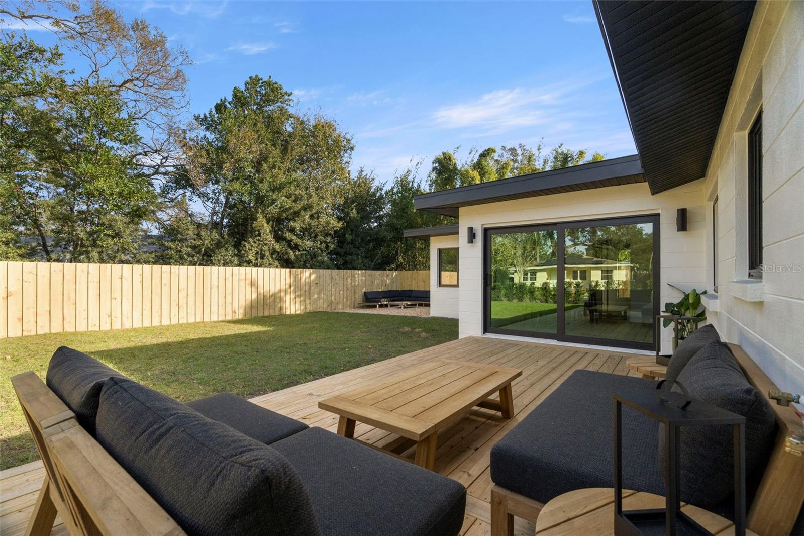 Listing photo id 44 for 2602 47th Street S