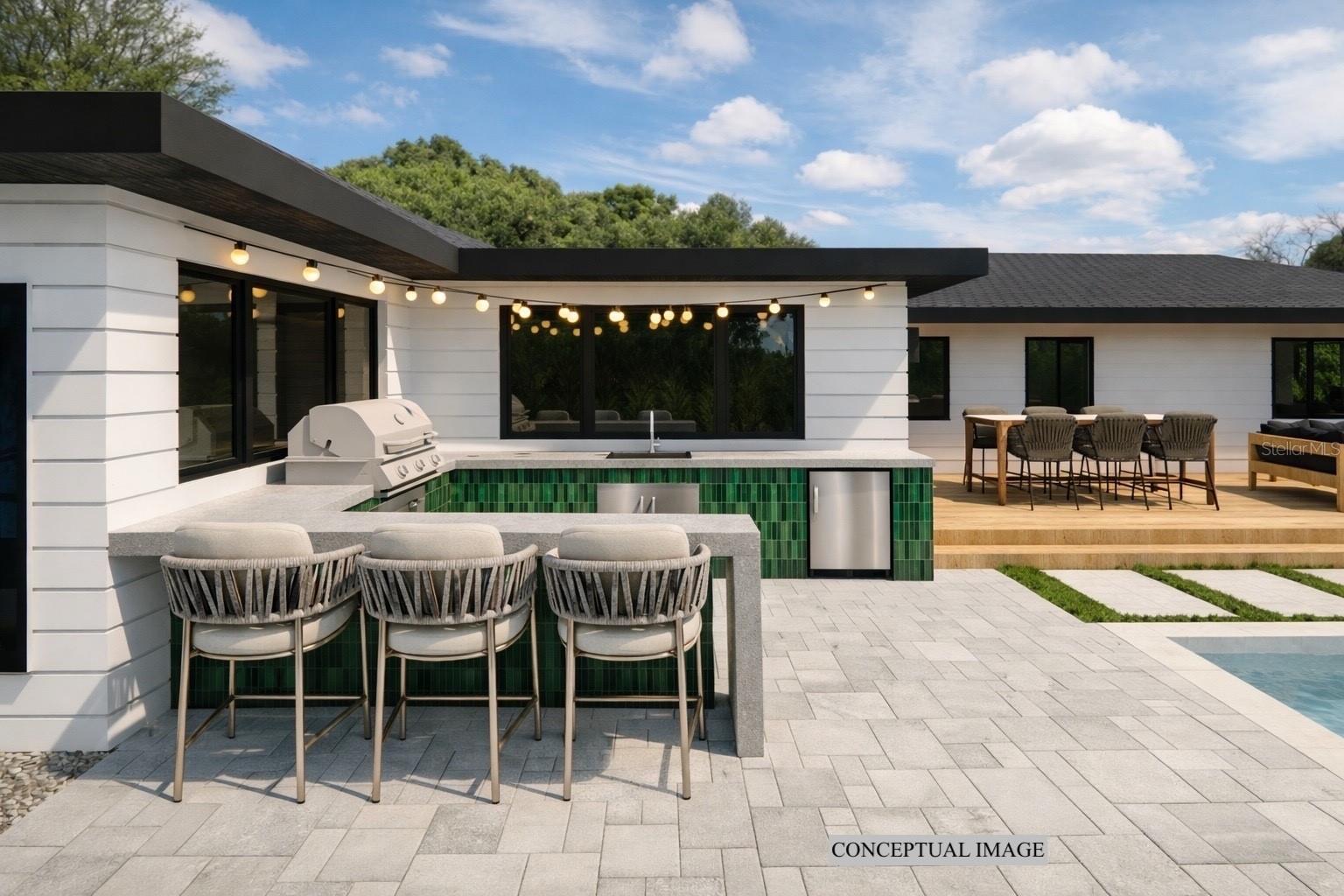 Listing photo id 51 for 2602 47th Street S