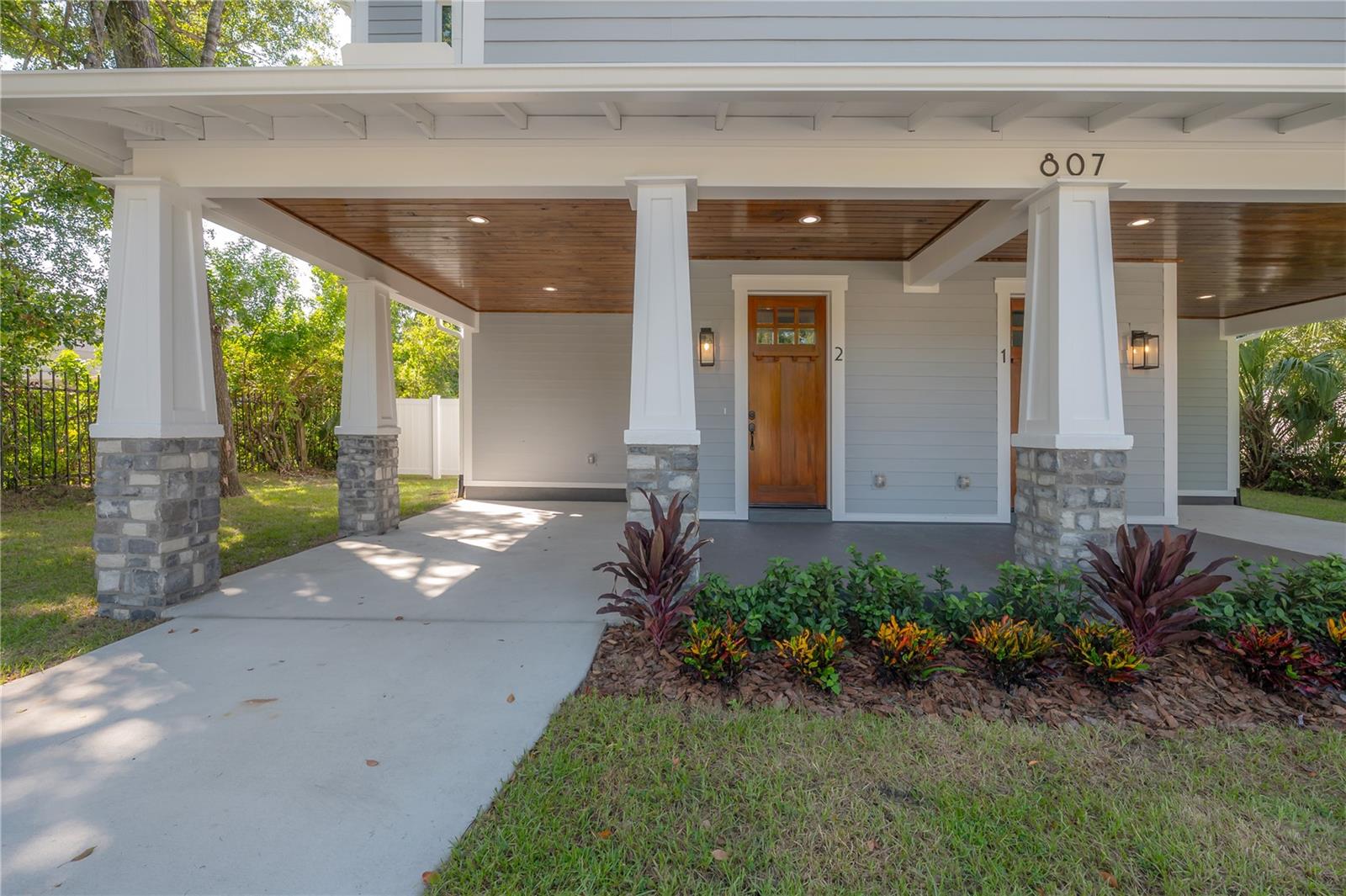 Image 10 of 75 For 807 Ida Street