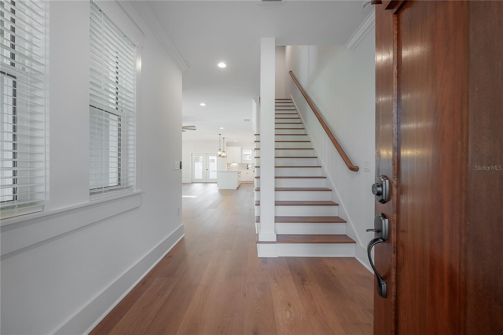 Image 13 of 75 For 807 Ida Street