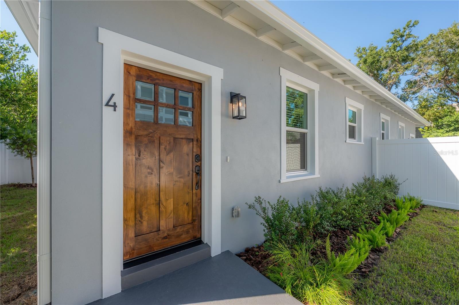 Image 60 of 75 For 807 Ida Street