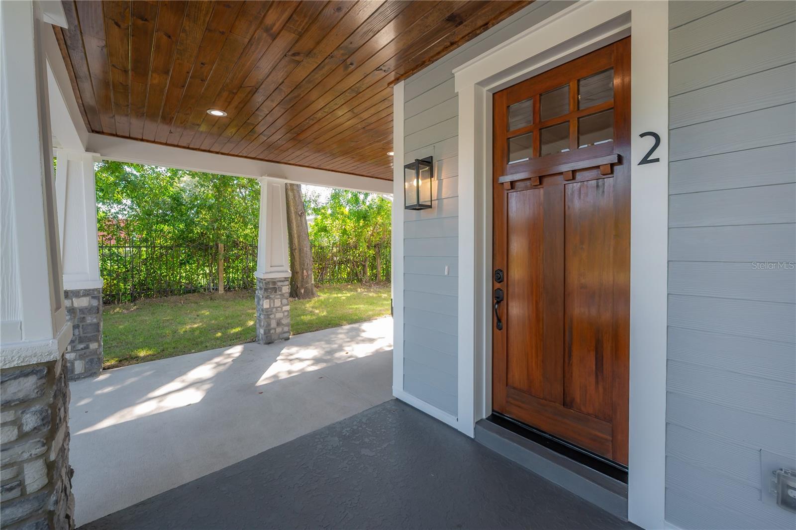 Image 8 of 75 For 807 Ida Street