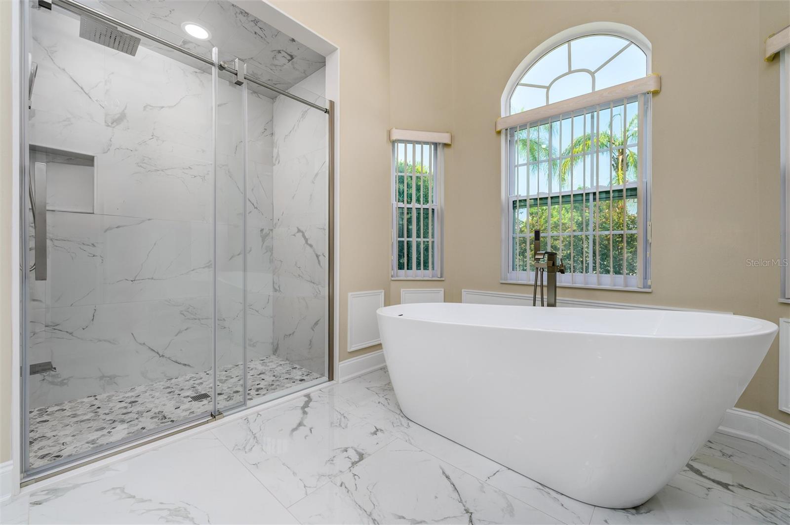 Listing photo id 19 for 9915 Hermosillo Drive