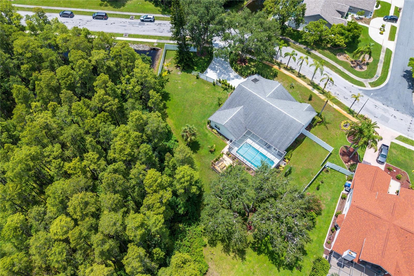 Listing photo id 35 for 9915 Hermosillo Drive