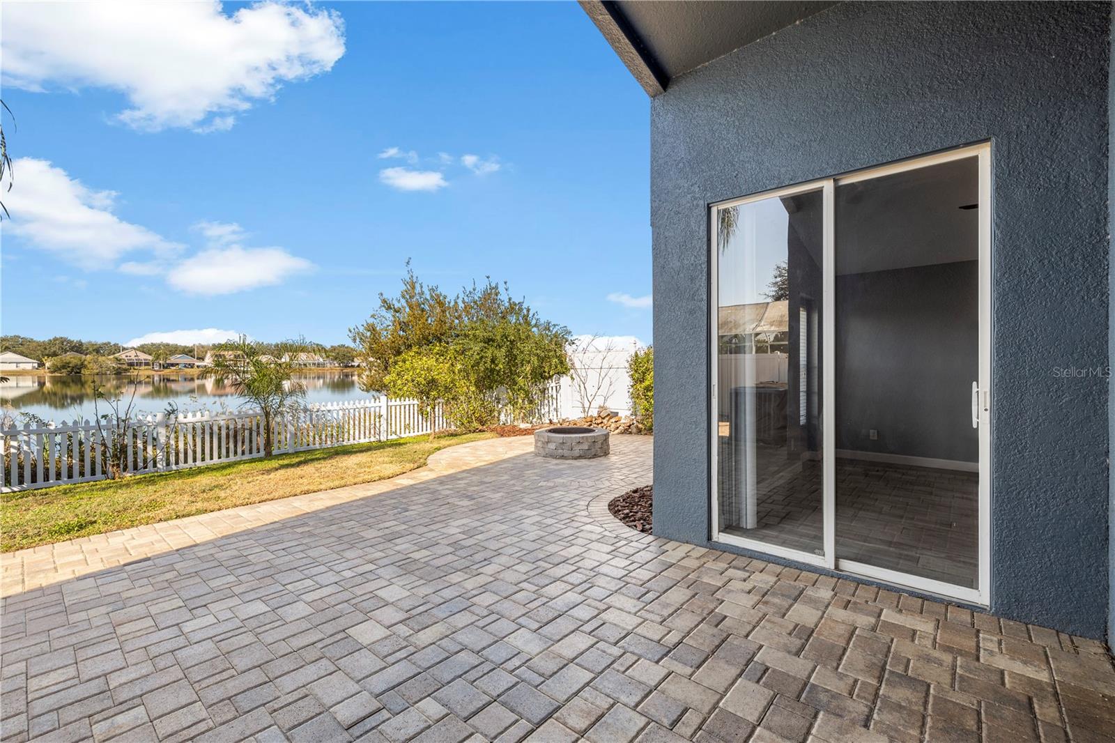 Image 44 of 78 For 2709 Butterfly Landing Drive