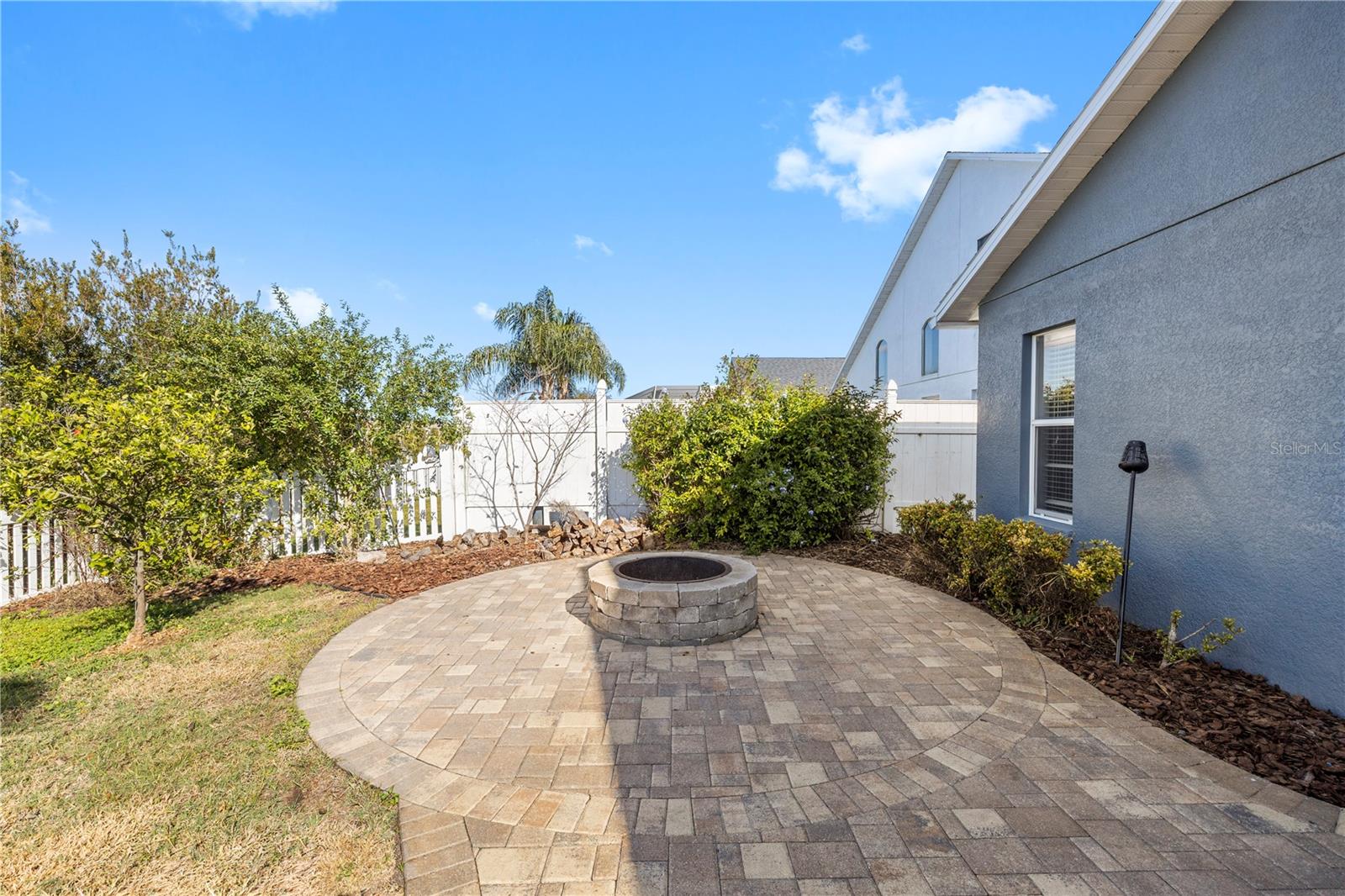 Image 46 of 78 For 2709 Butterfly Landing Drive