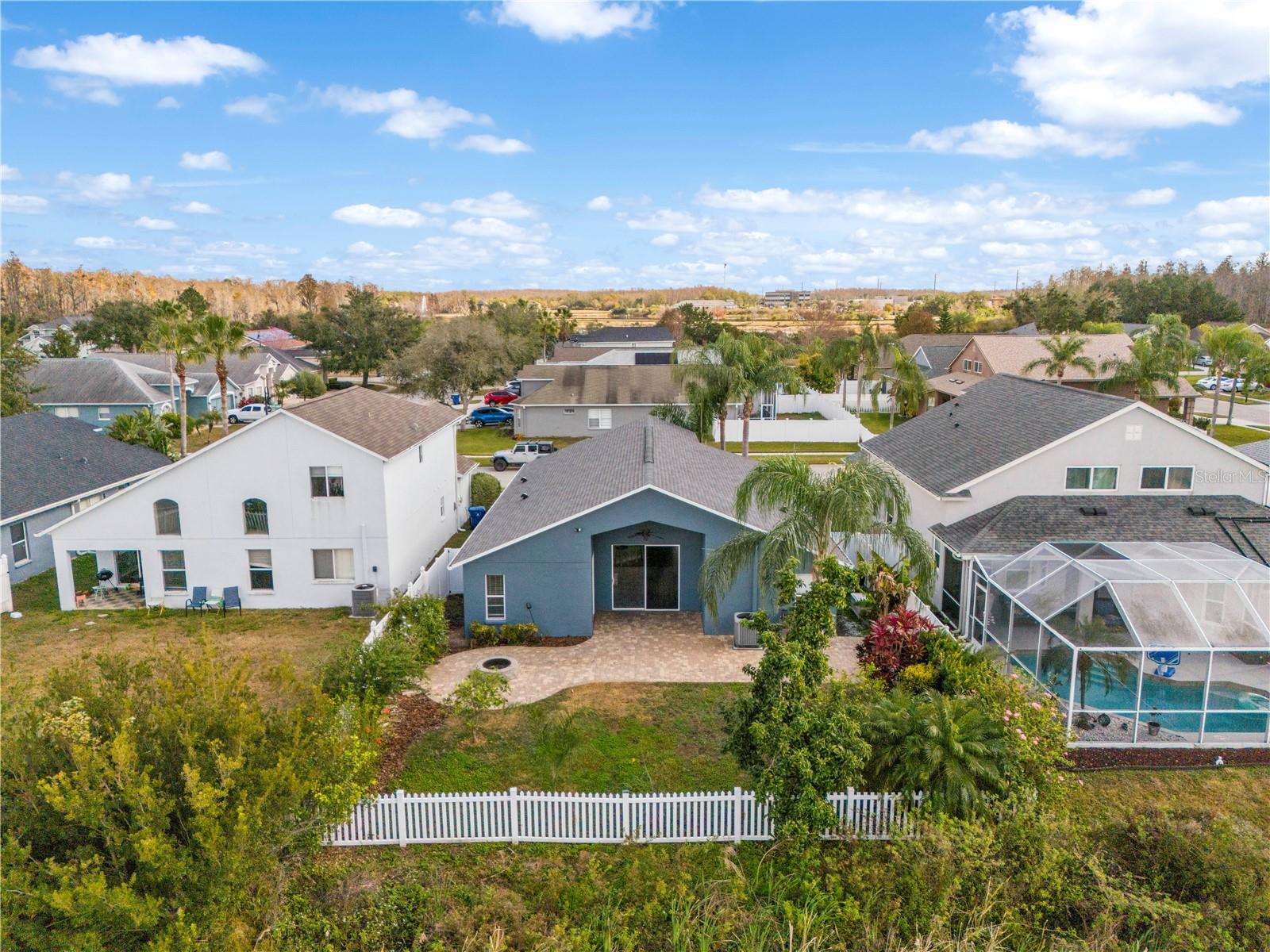Image 51 of 78 For 2709 Butterfly Landing Drive