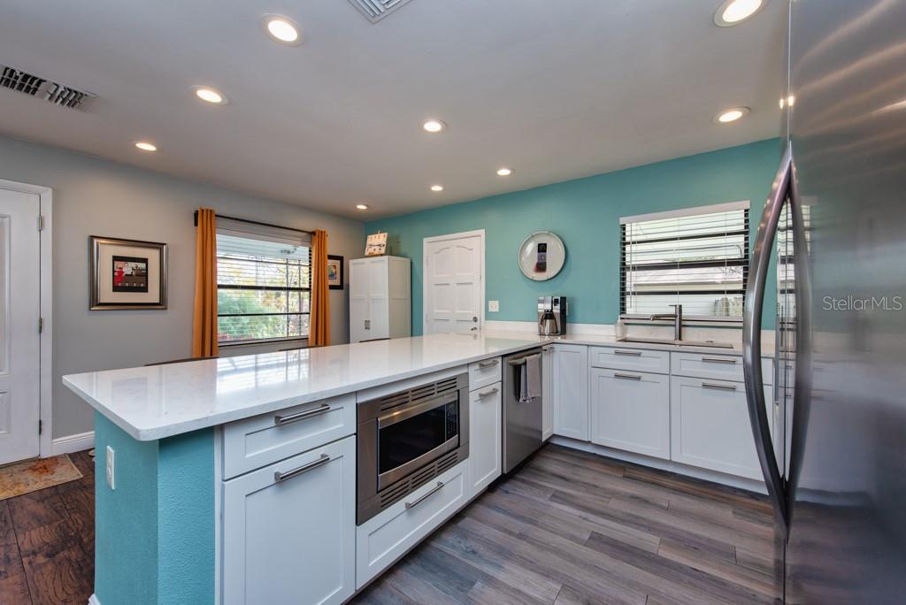 Image 12 of 49 For 8006 46th Street