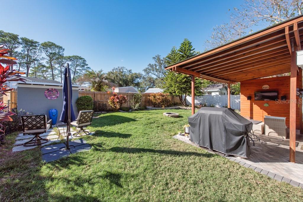 Image 34 of 49 For 8006 46th Street