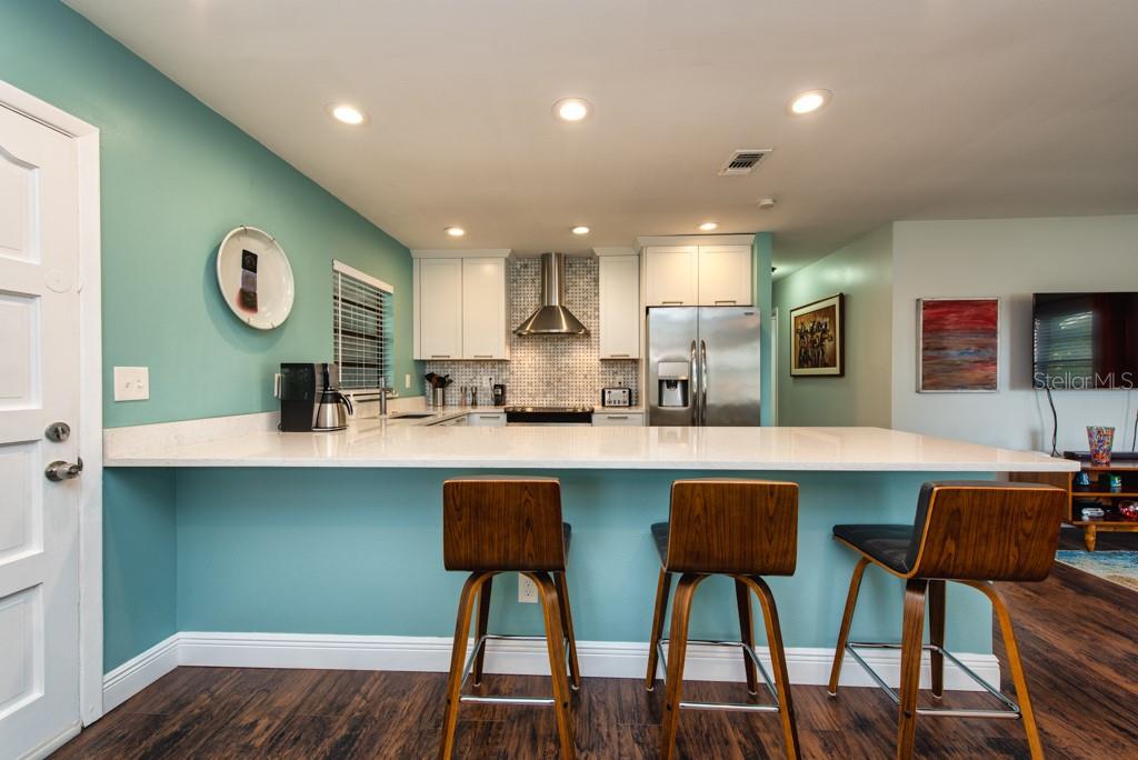 Image 9 of 49 For 8006 46th Street