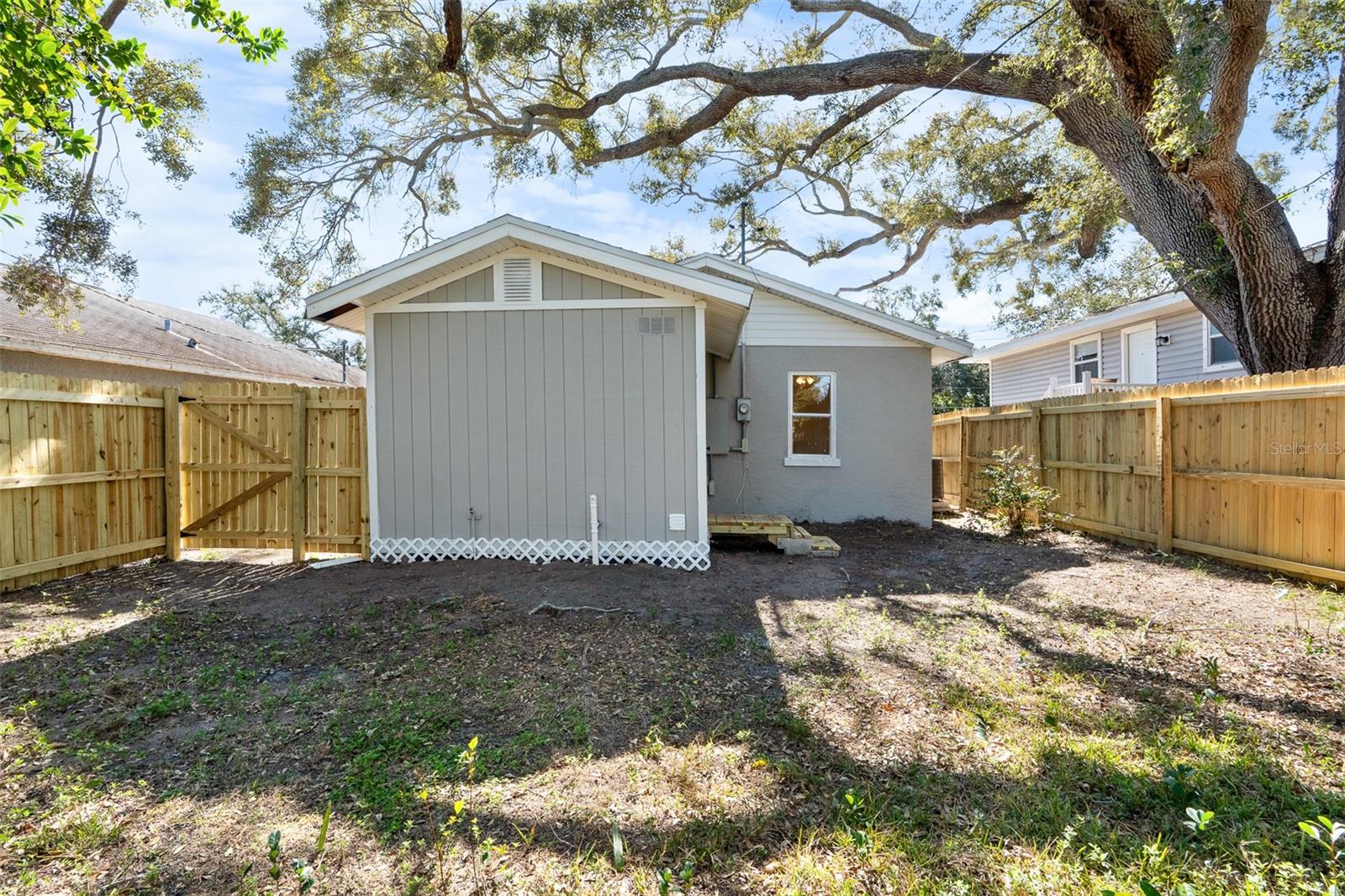 Image 21 of 32 For 1138 Engman Street