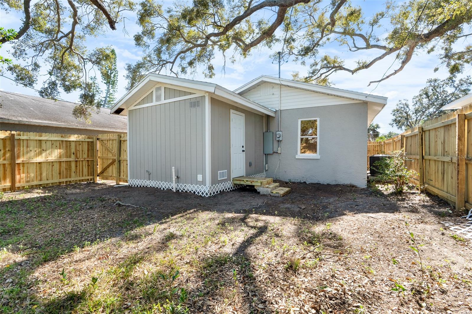 Image 25 of 32 For 1138 Engman Street