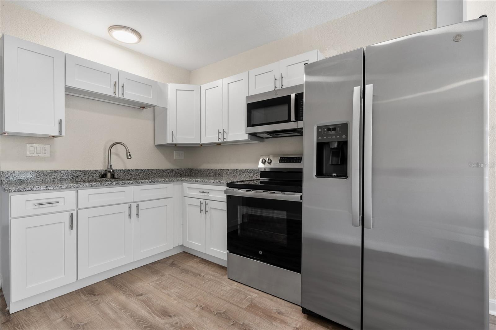 Image 8 of 32 For 1138 Engman Street