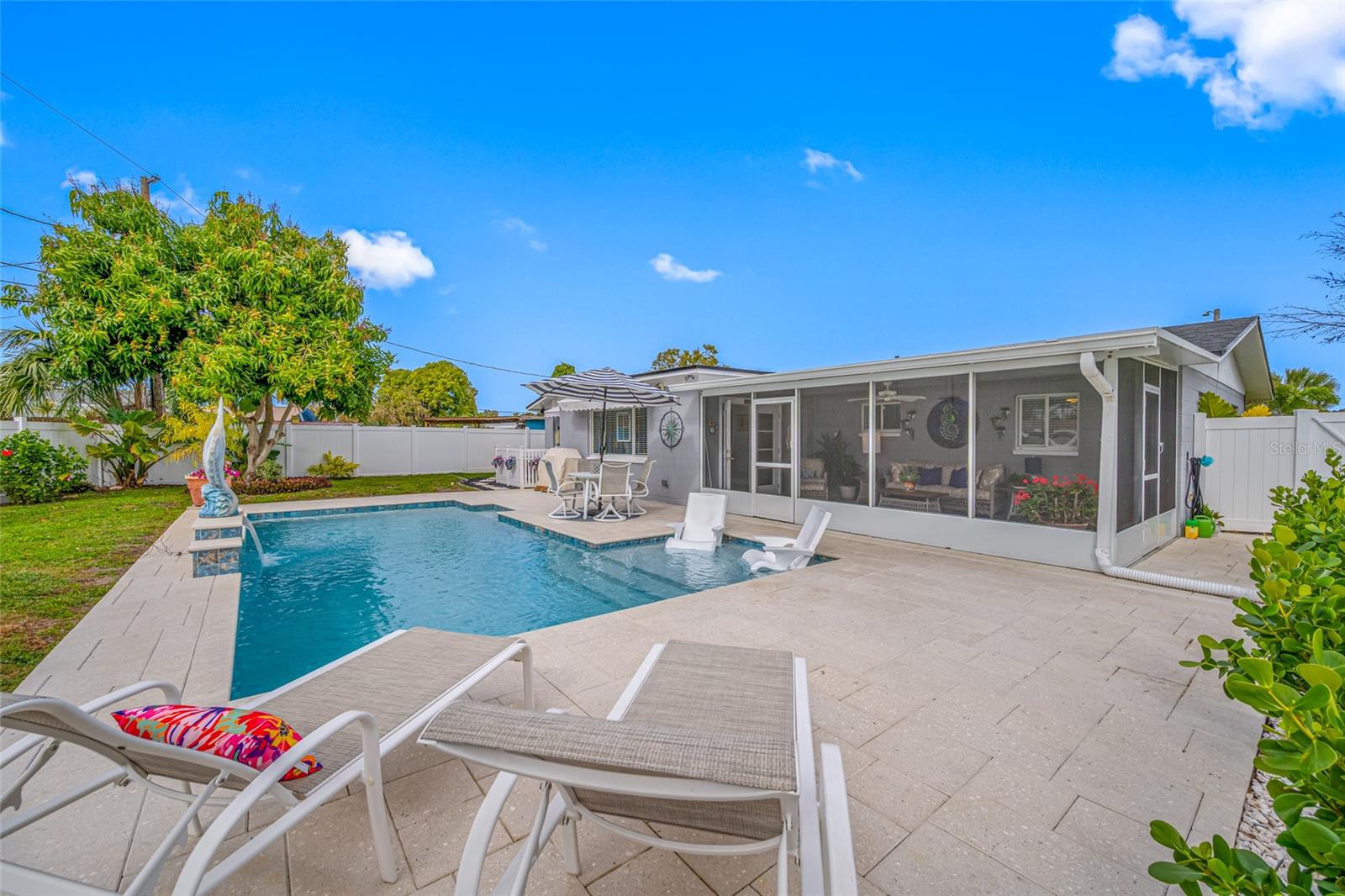 Image 19 of 53 For 6377 15th Street S