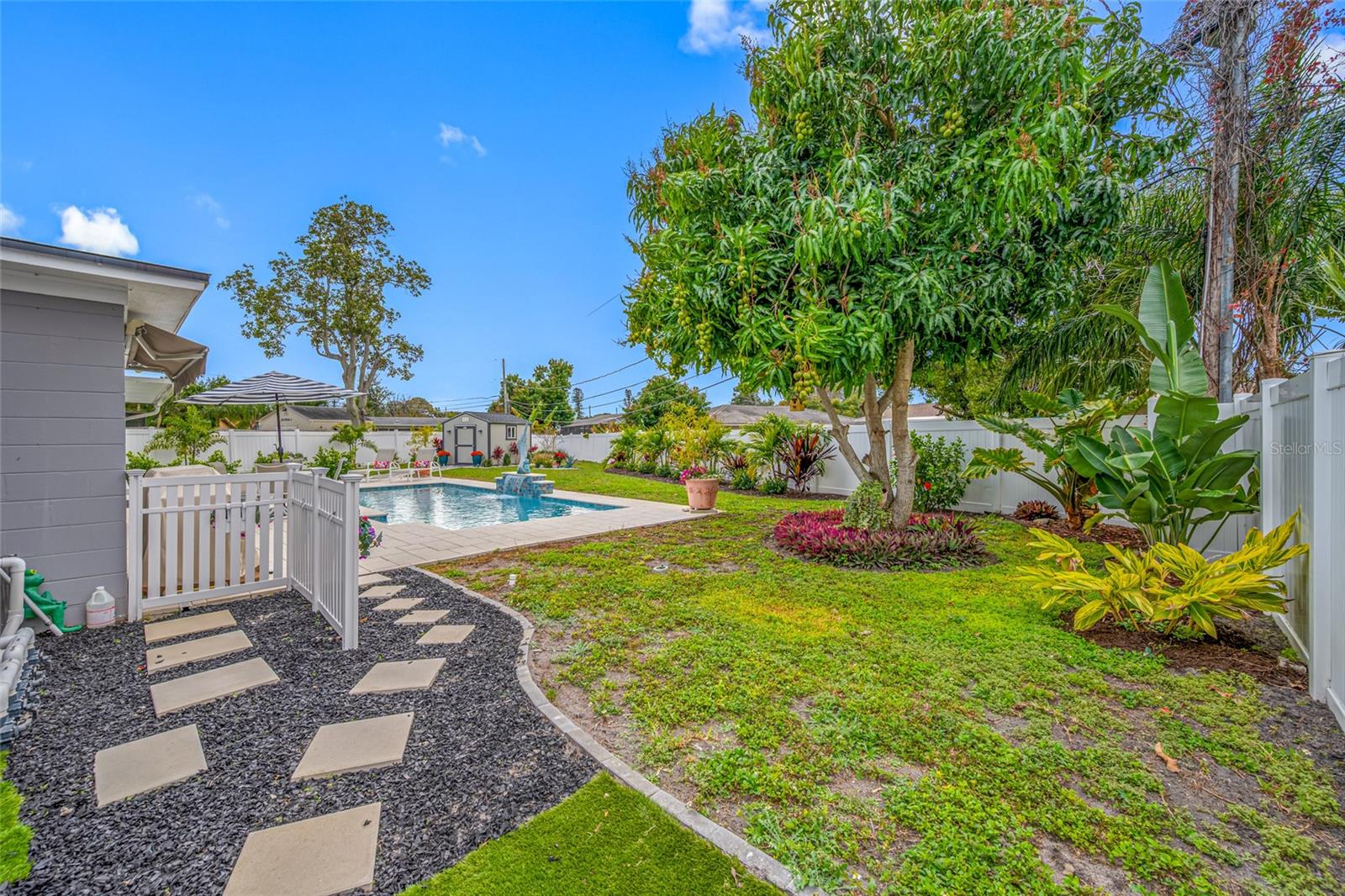 Image 24 of 53 For 6377 15th Street S