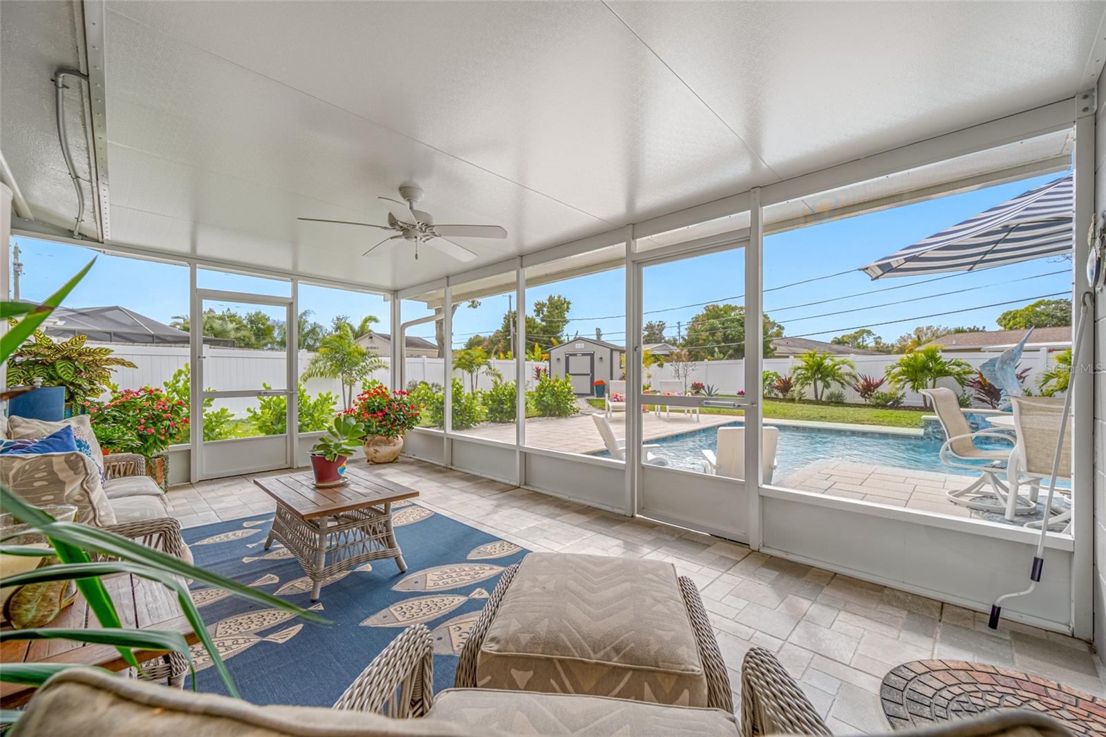 Image 28 of 53 For 6377 15th Street S