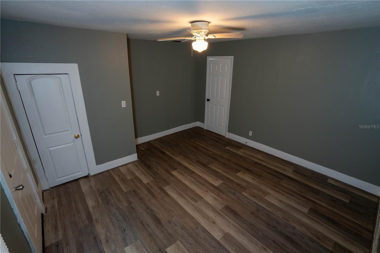 Image 17 of 29 For 8122 Marks Street