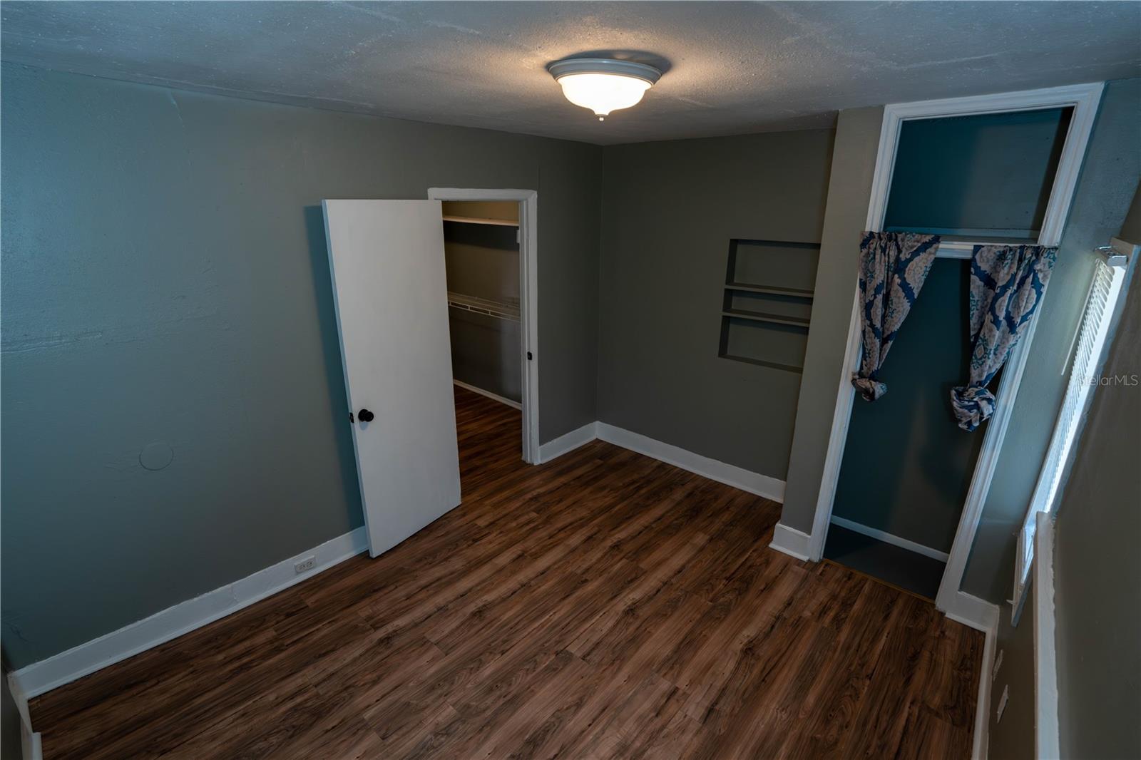 Image 6 of 29 For 8122 Marks Street