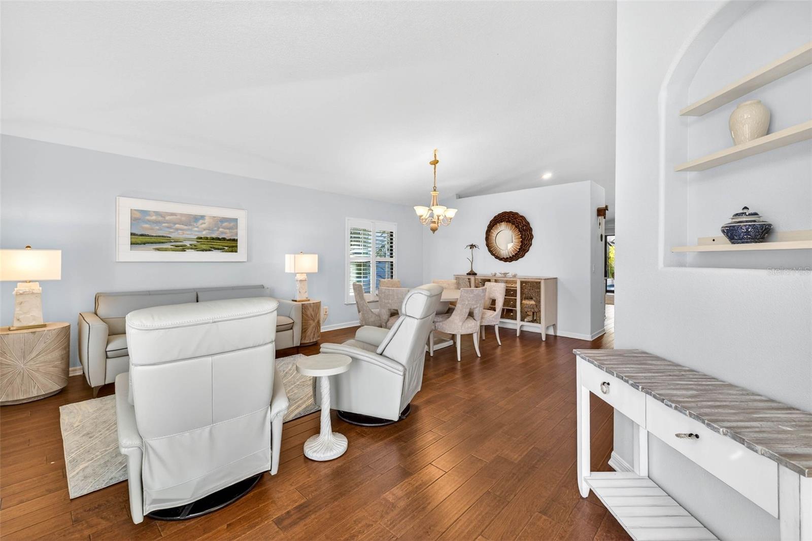 Listing photo id 10 for 19145 Cypress Green Drive