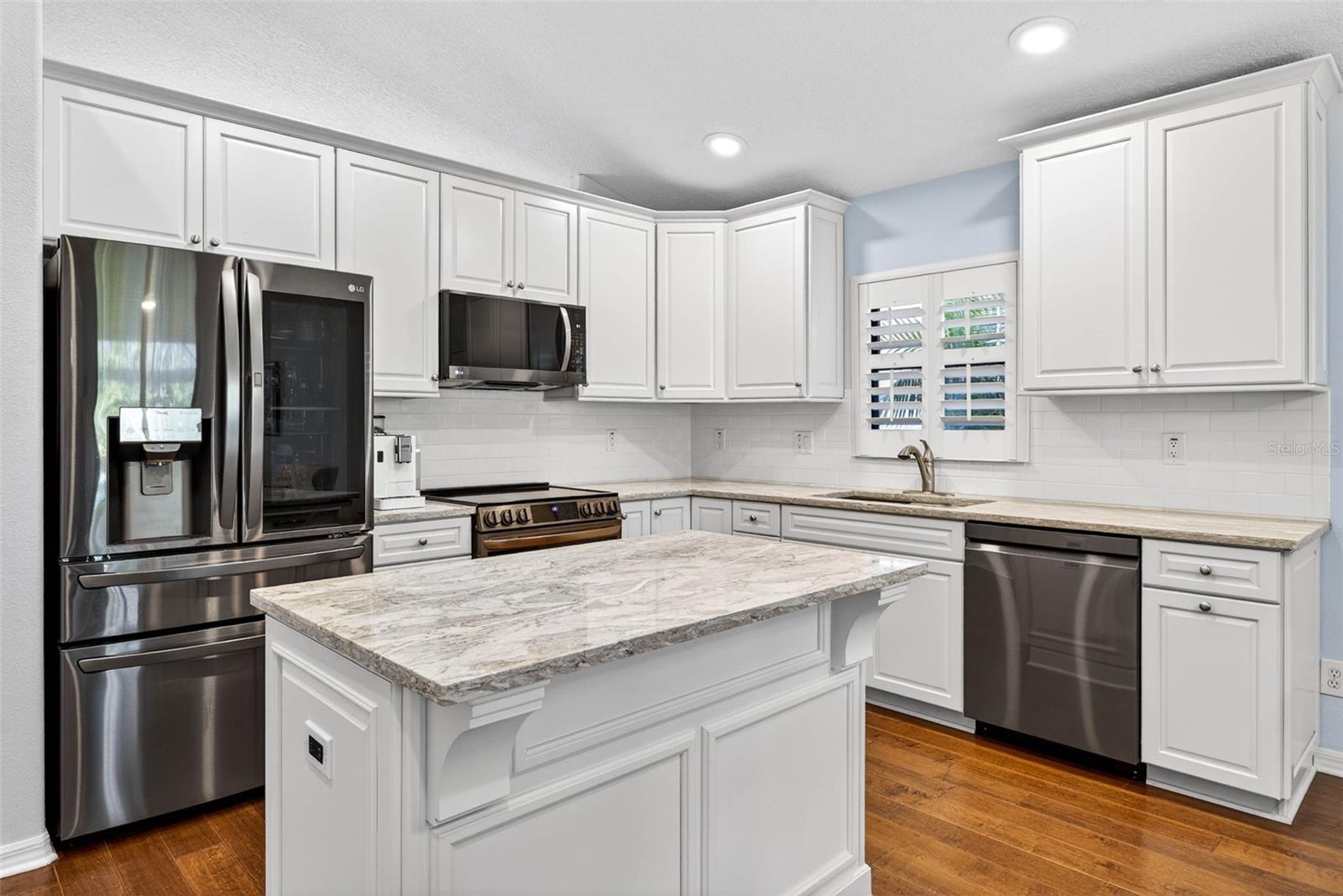 Listing photo id 13 for 19145 Cypress Green Drive