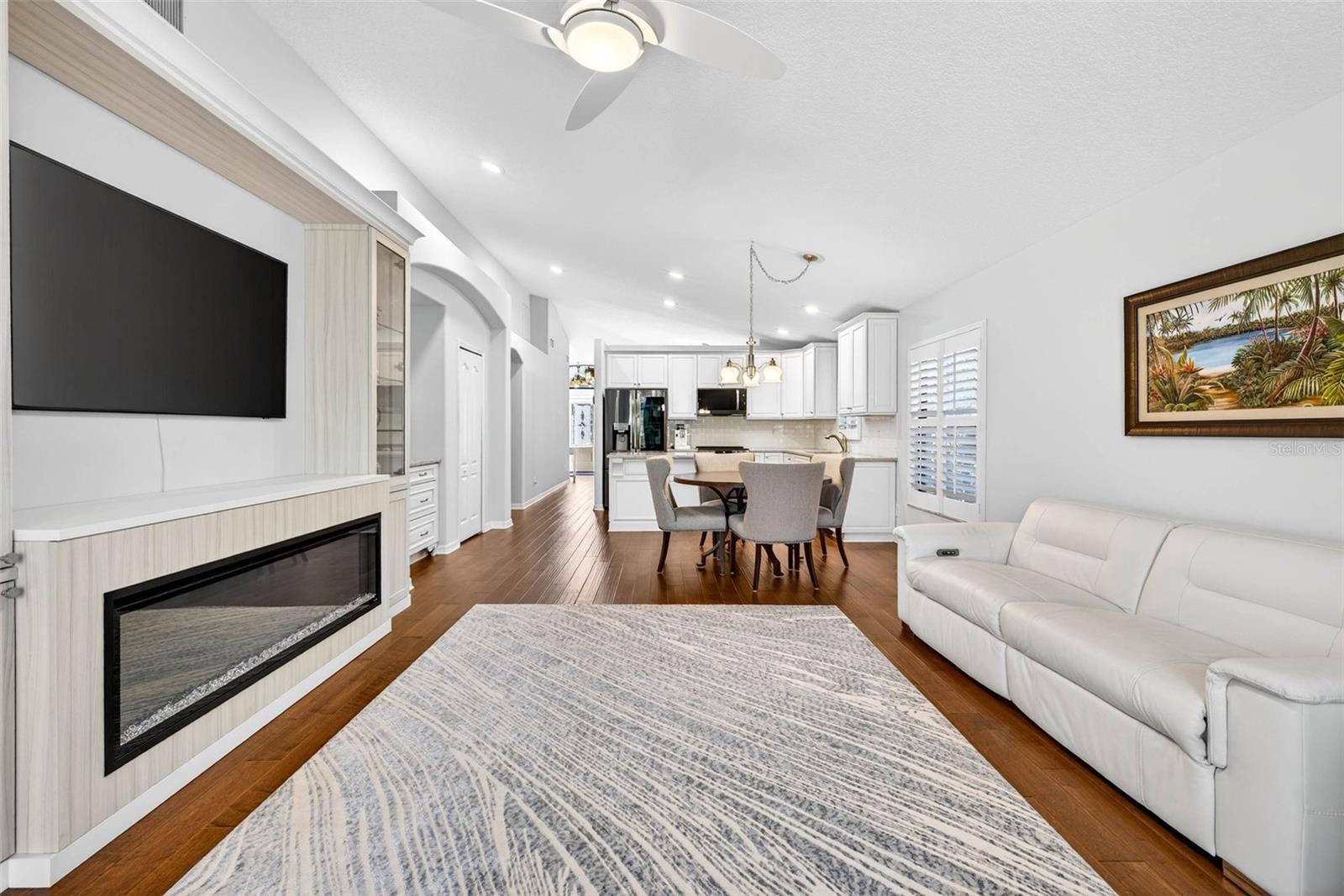 Listing photo id 29 for 19145 Cypress Green Drive