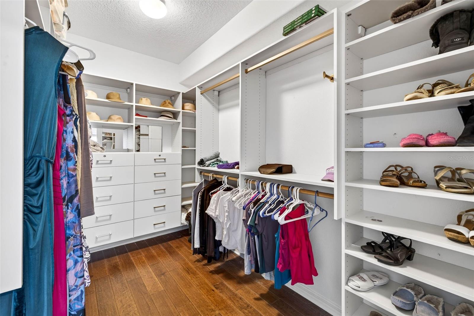 Listing photo id 42 for 19145 Cypress Green Drive