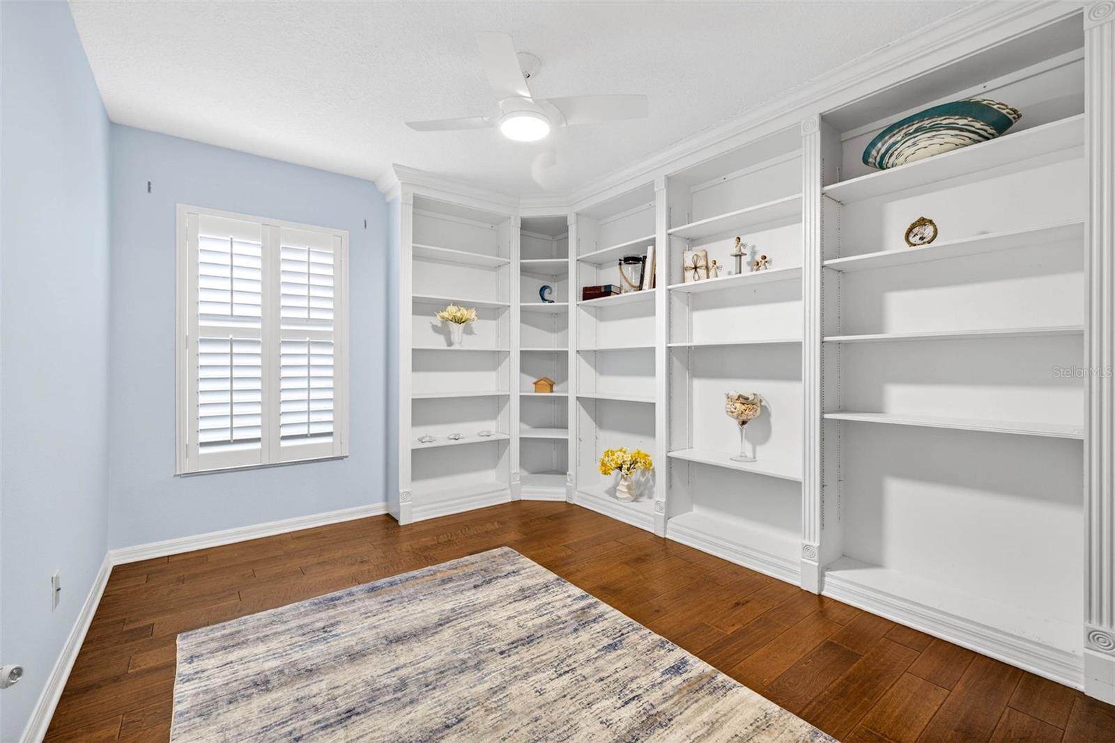 Listing photo id 46 for 19145 Cypress Green Drive