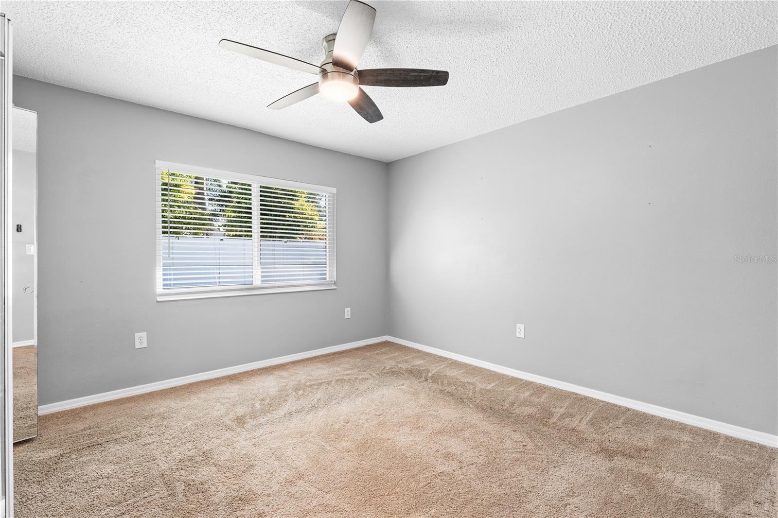 Image 19 of 37 For 9407 Laura Anne Drive