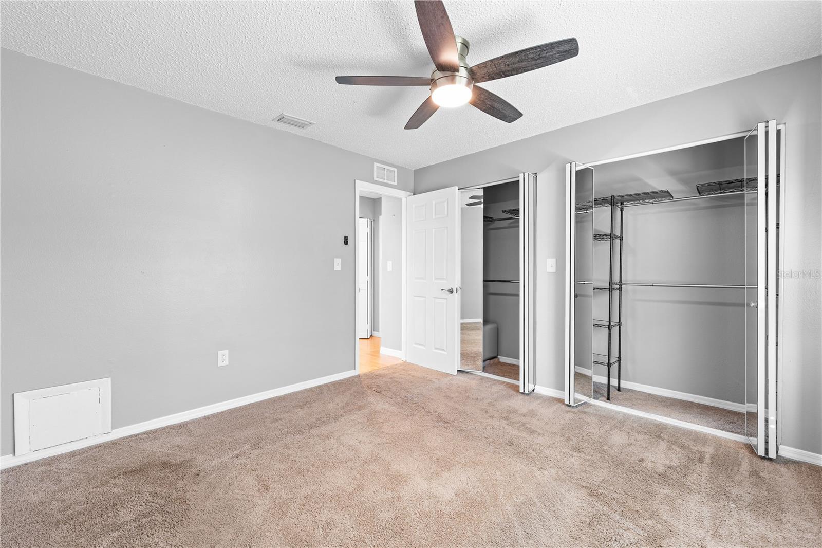 Image 23 of 37 For 9407 Laura Anne Drive