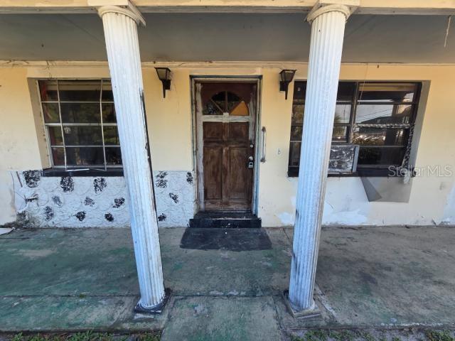 Image 14 of 30 For 1301 Baker Drive