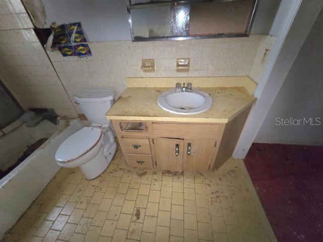 Image 23 of 30 For 1301 Baker Drive