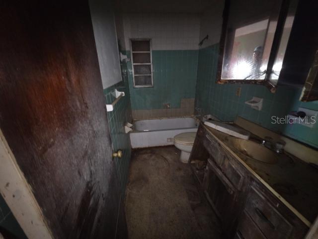 Image 28 of 30 For 1301 Baker Drive