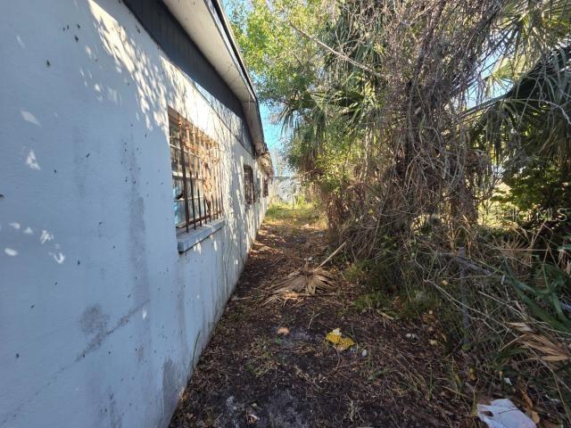 Image 4 of 30 For 1301 Baker Drive