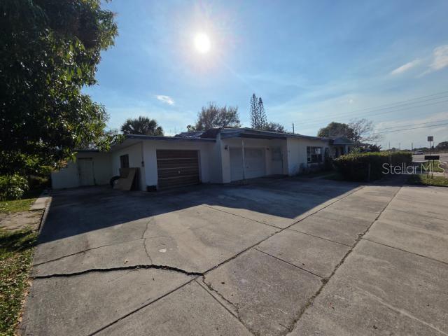 Image 7 of 30 For 1301 Baker Drive