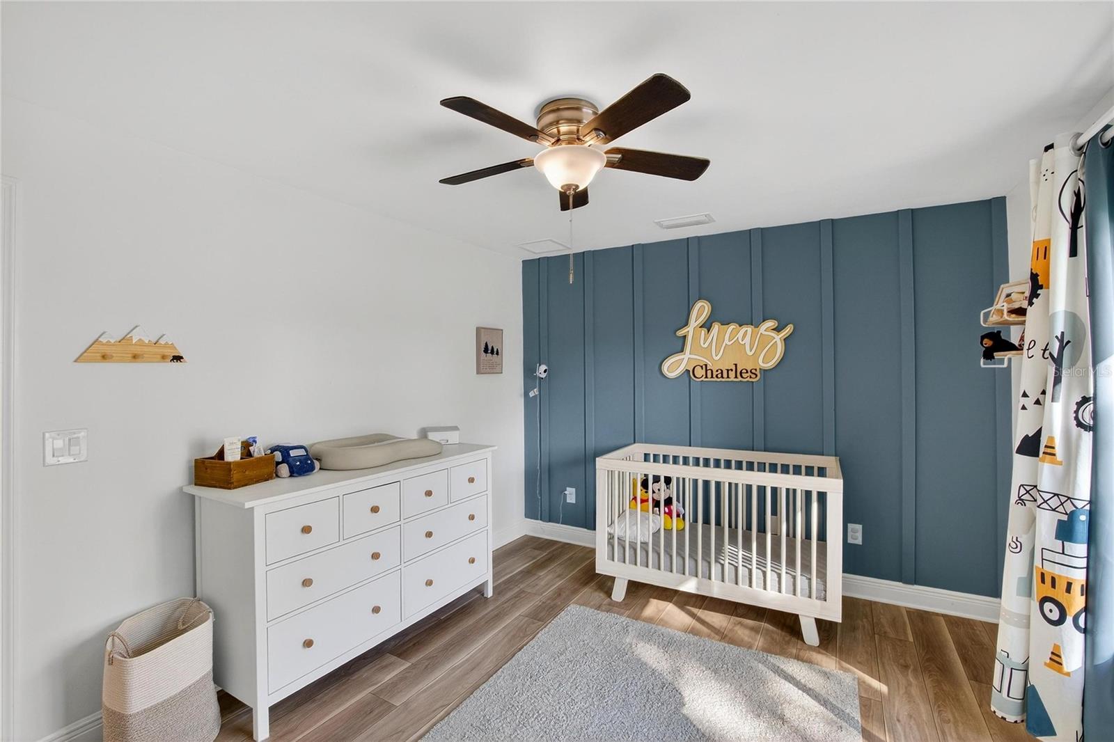 Image 38 of 79 For 9402 Oak Street