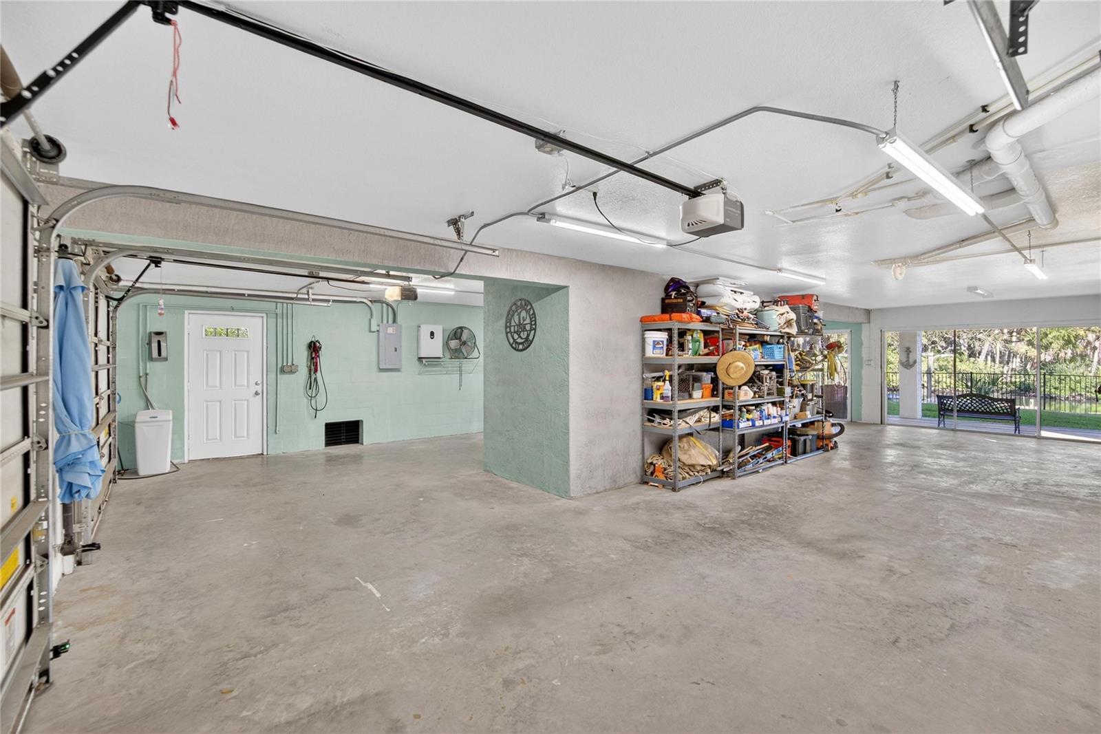 Image 63 of 79 For 9402 Oak Street