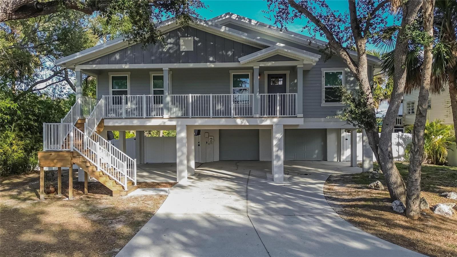 Image 7 of 79 For 9402 Oak Street