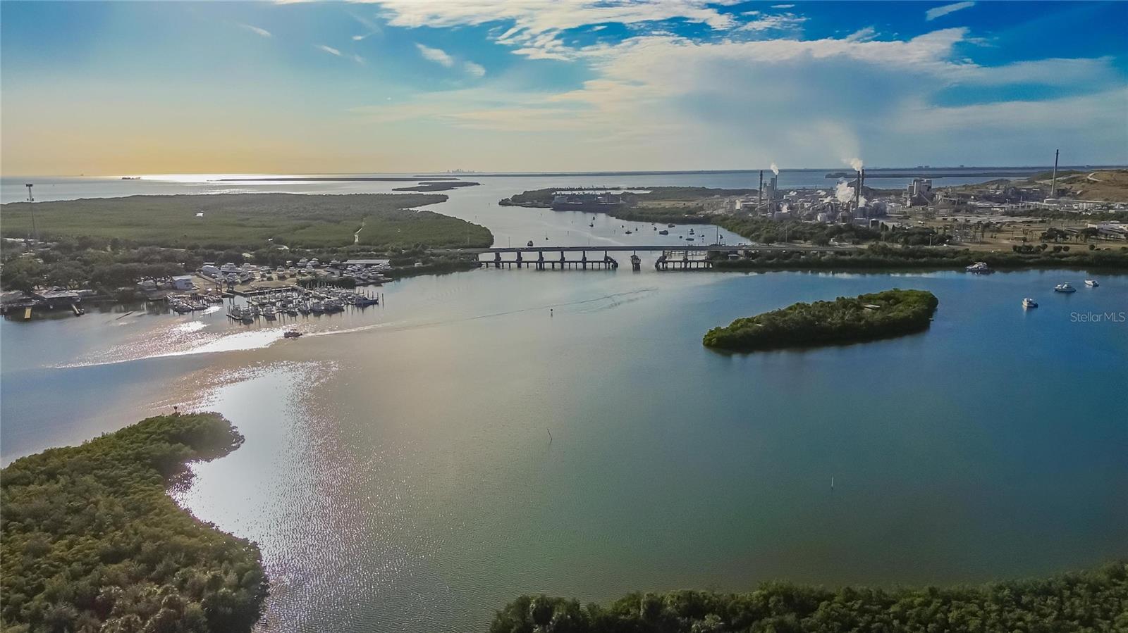 Image 72 of 79 For 9402 Oak Street