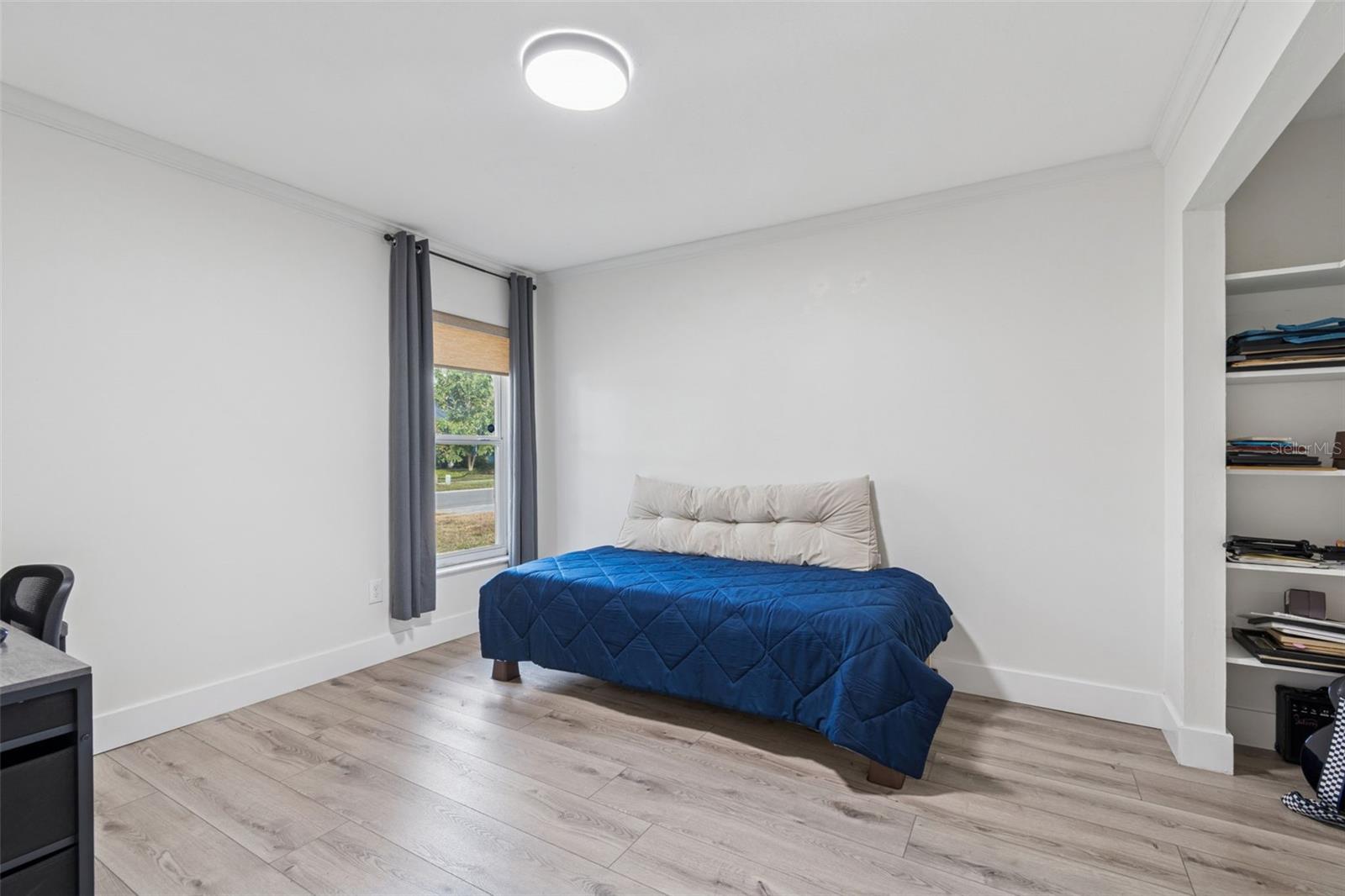 Image 19 of 35 For 15007 Redcliff Drive