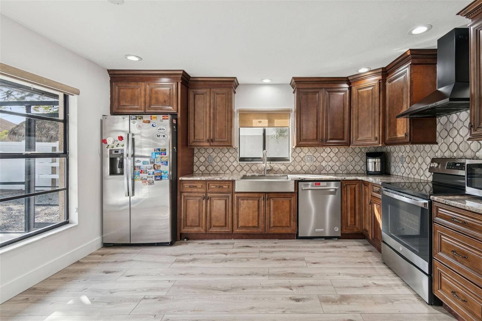 Image 8 of 35 For 15007 Redcliff Drive